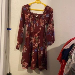 Red floral pattern long sleeve dress